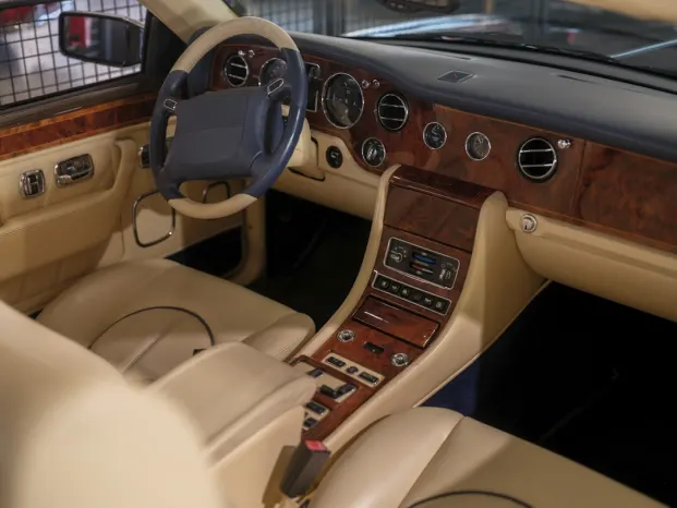 Kazino Jackpot Village Android/iOS programa